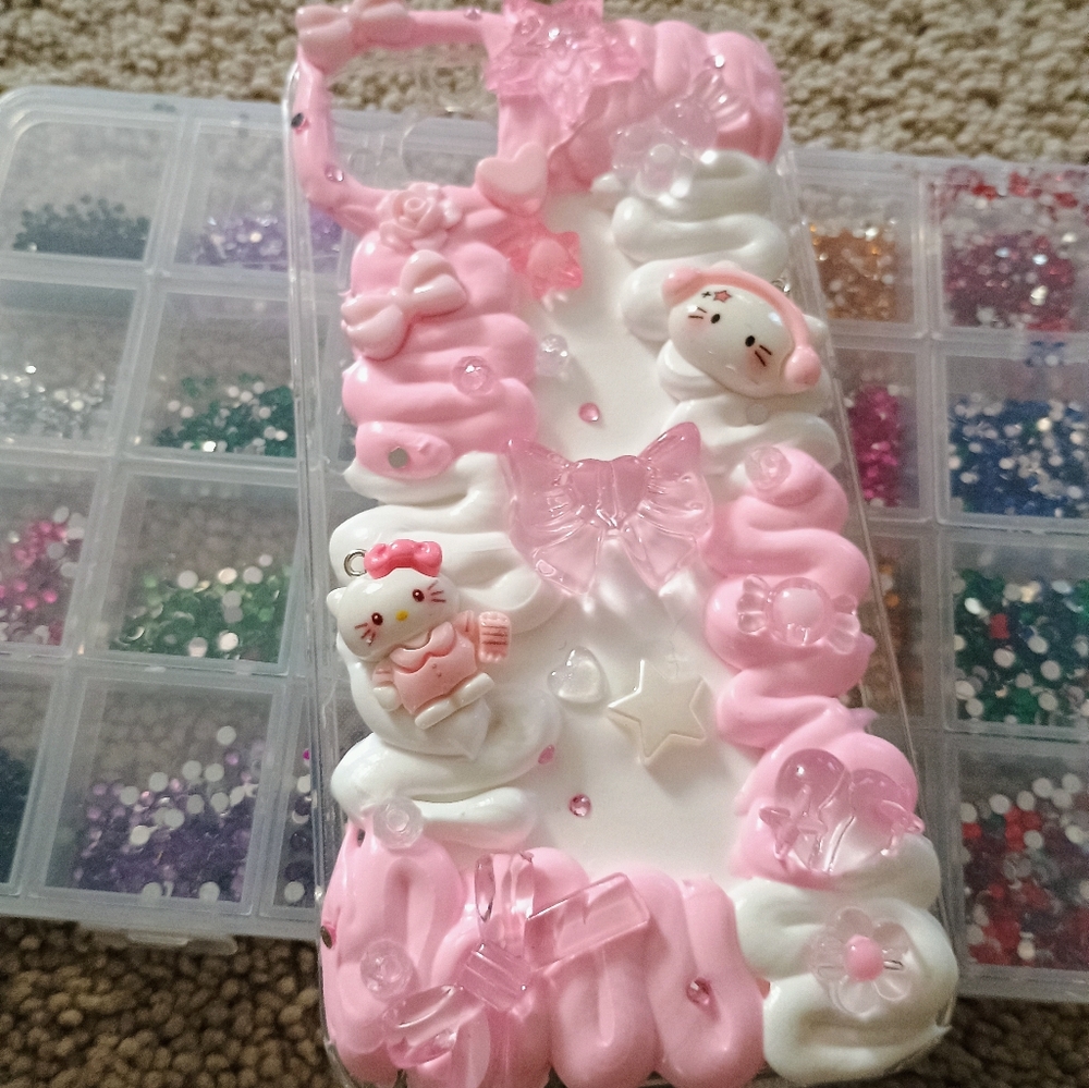 HANDMADE iPhone 14 Plus Case
